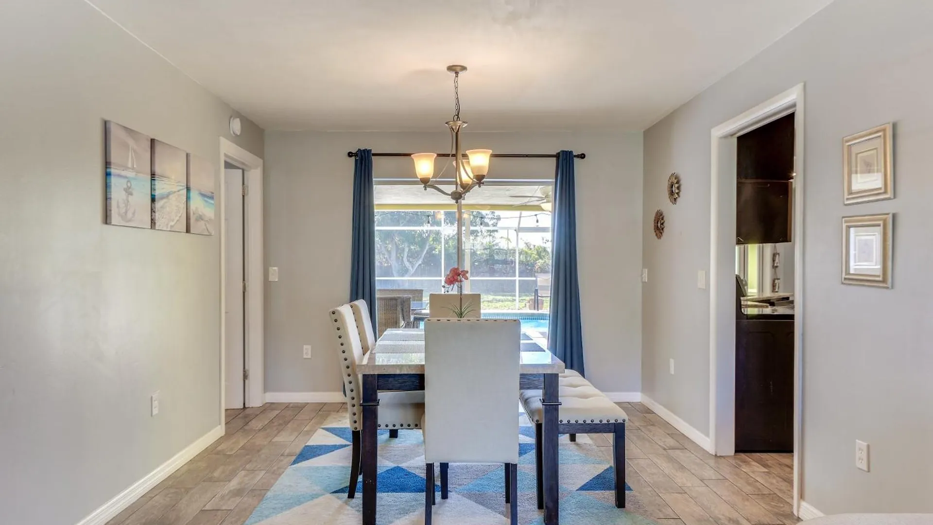 With Heated Pool 3 Mi To Airport! Sarasota