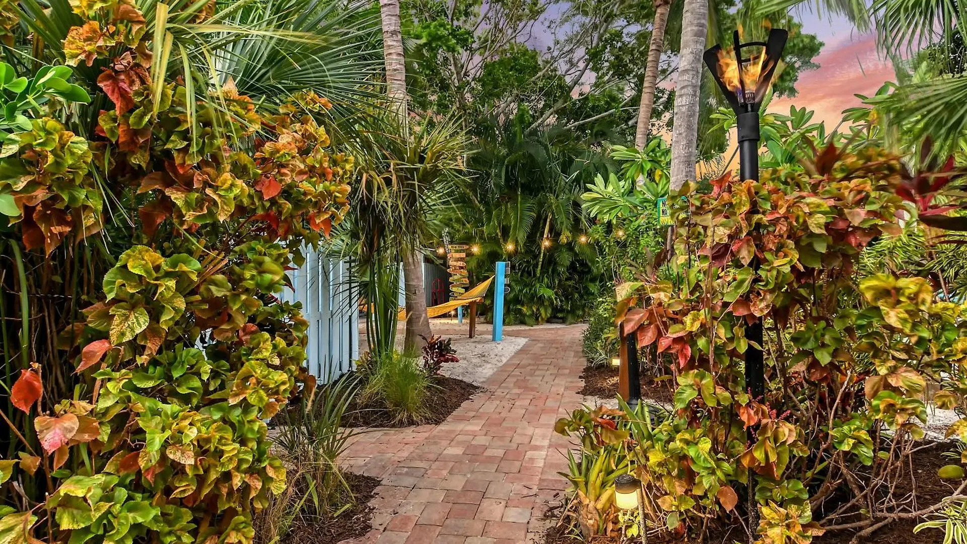 Siesta Key Palms 酒店 3*