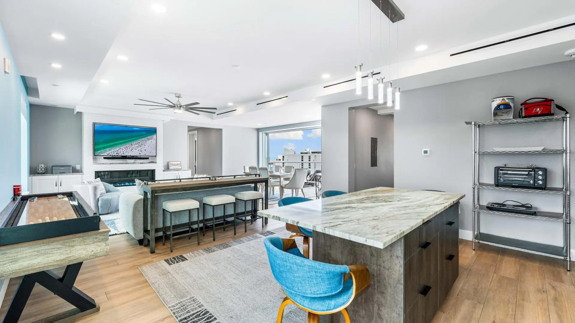 House Apartment *