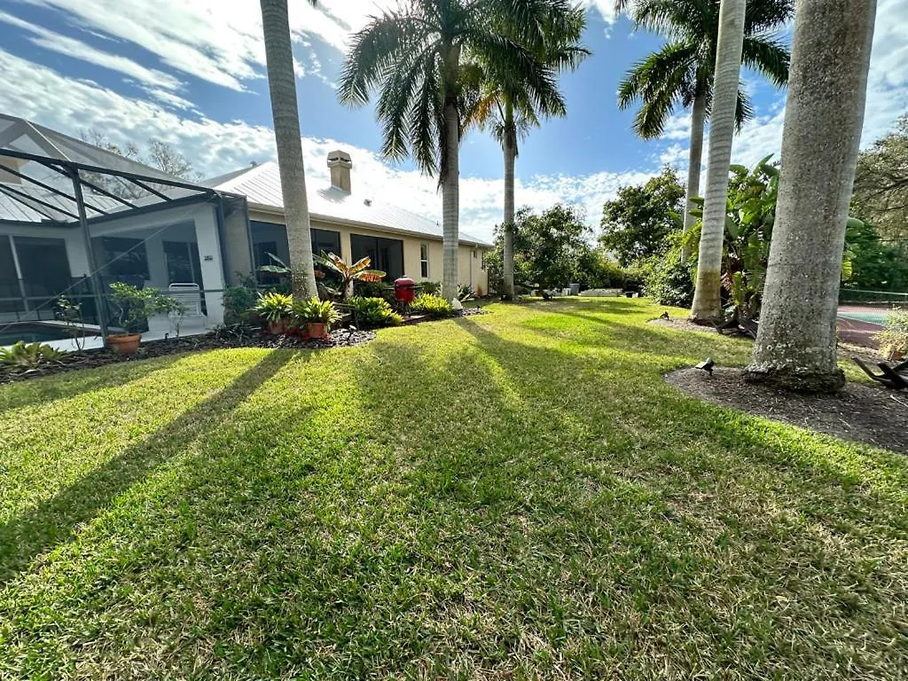 Tranquil Court Oasis Sarasota