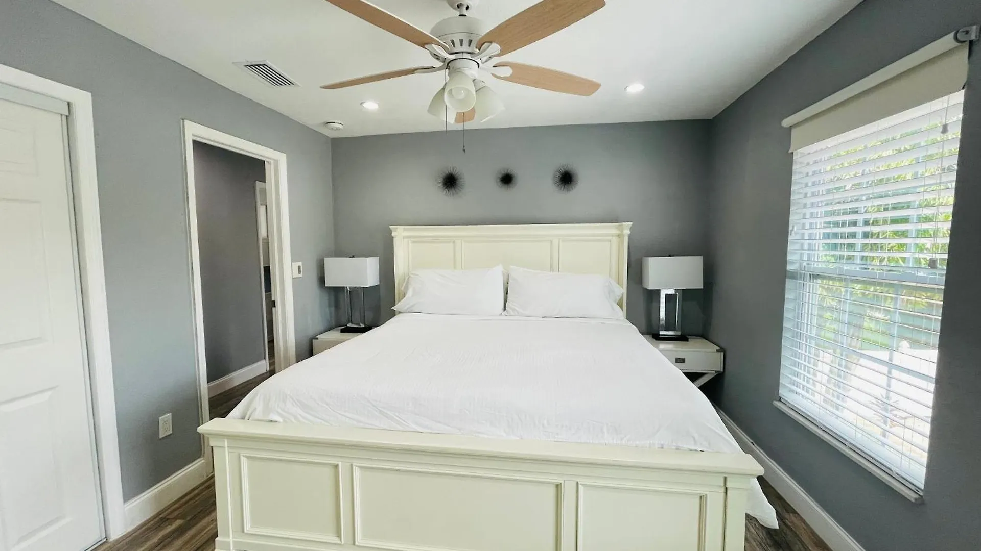 Holiday home Paradise Heated Pool Near Img & Siesta Key