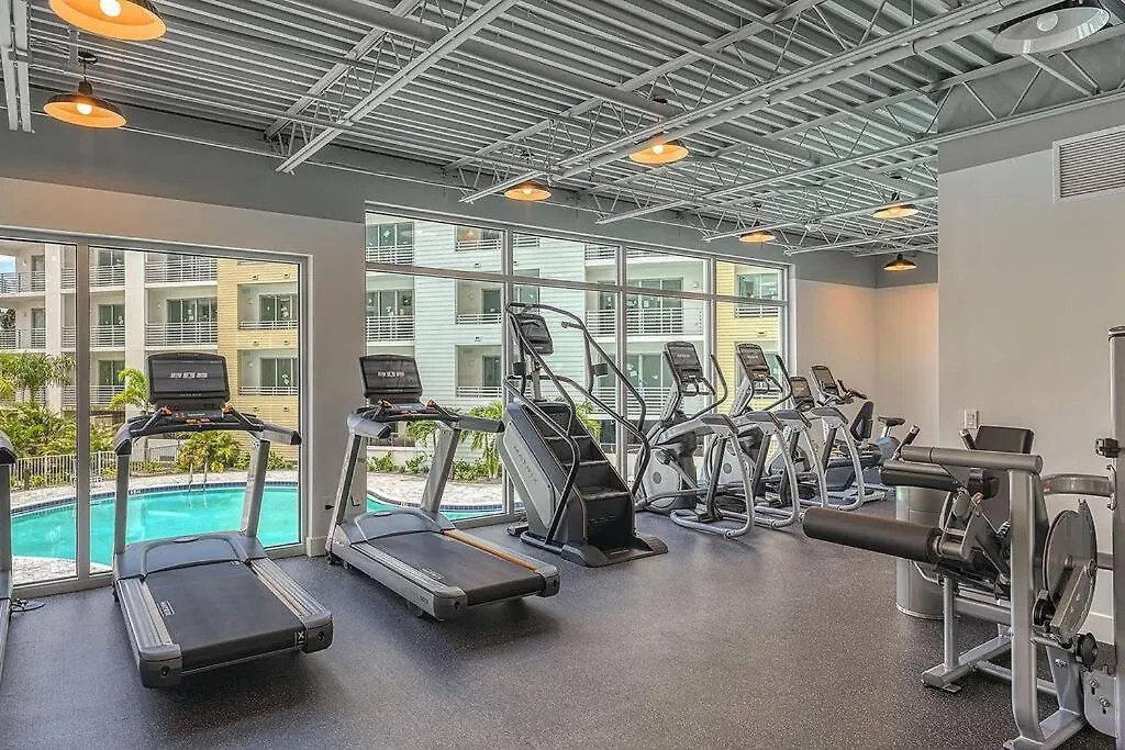 Waterside Retreat: Modern 2br, Mins To &