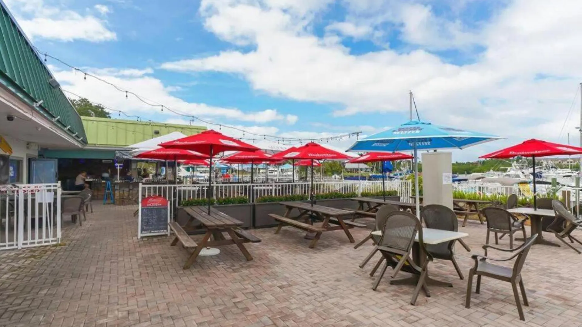 Aparthotel Getaway At The Marina