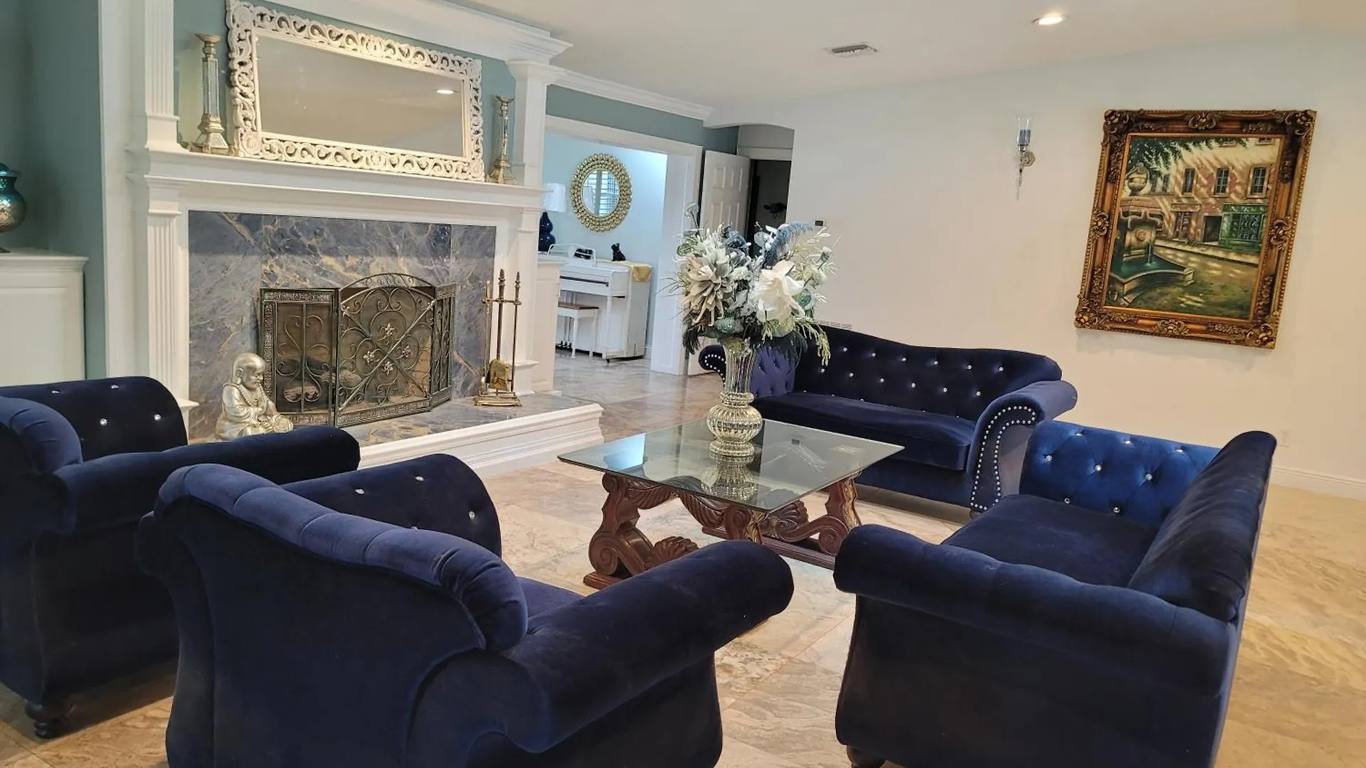 Holiday home Vacation And Party