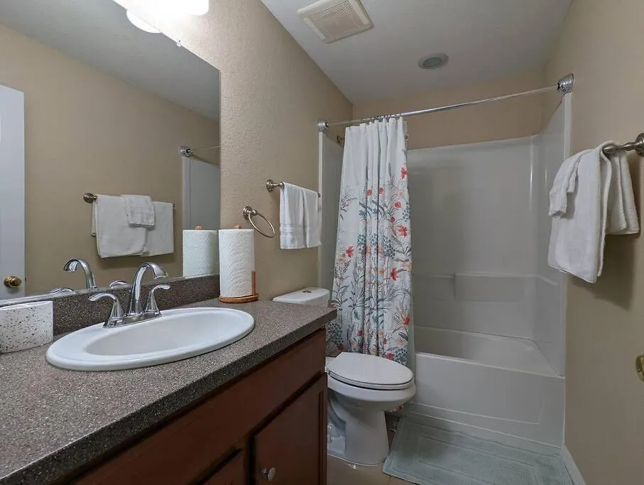 3bed & 2bath Couple Minutes From Siesta Key & Downtown