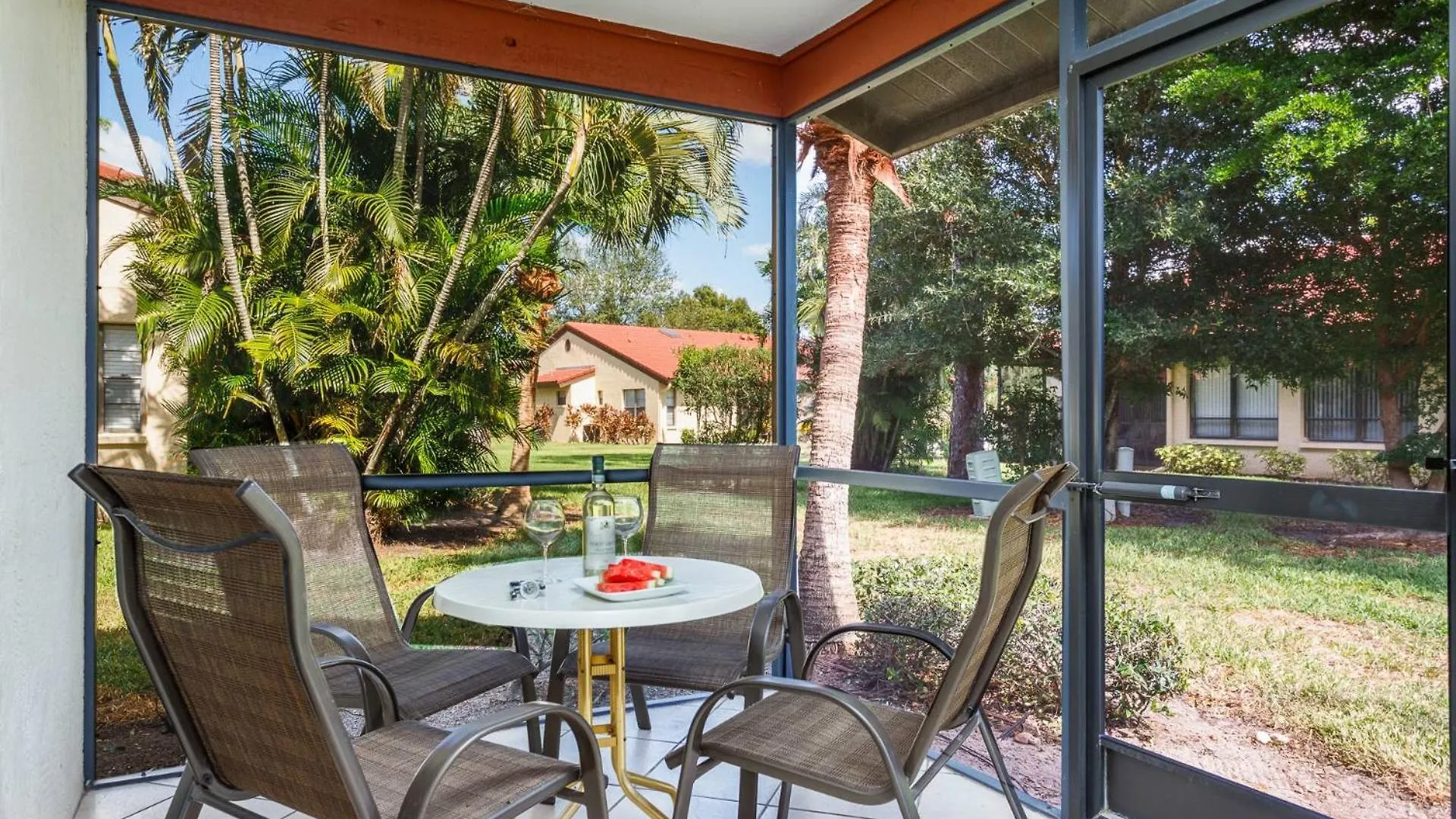 Yellow Pine * Sarasota