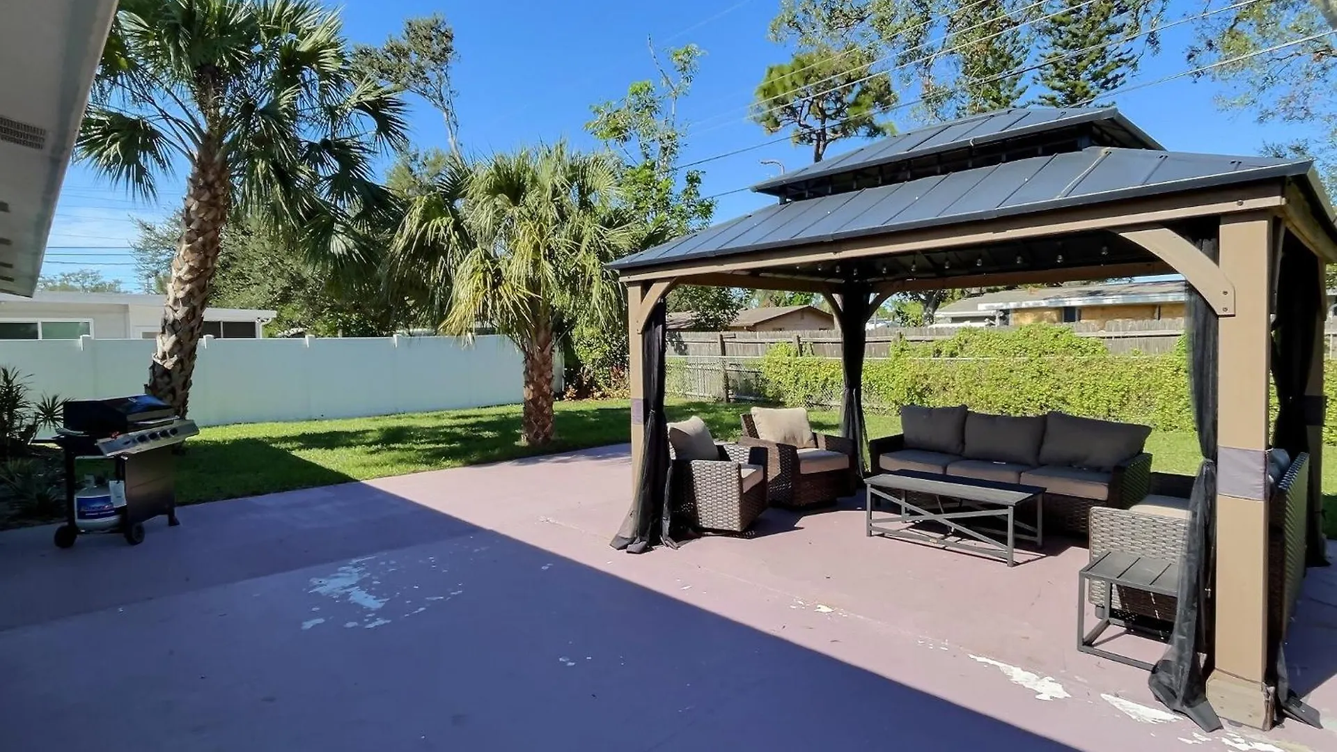 New Warm Modern Bliss Just 10 Minutes From Siesta Key Beaches And Downtown * Sarasota