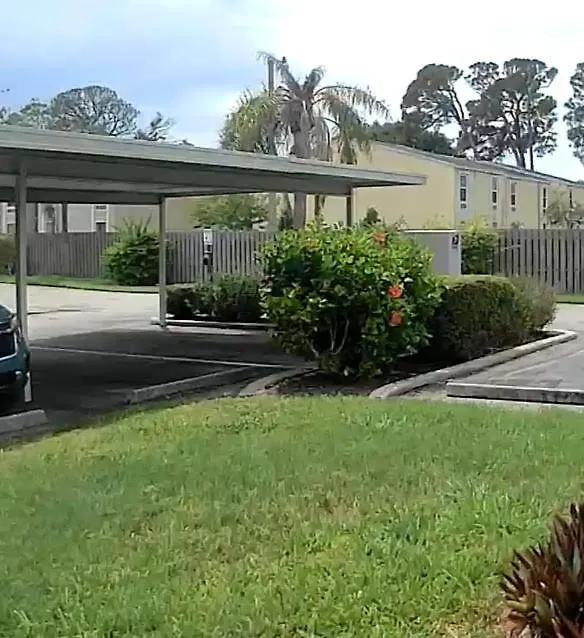 Lovely 2 Bedroom With A Pool! Sarasota