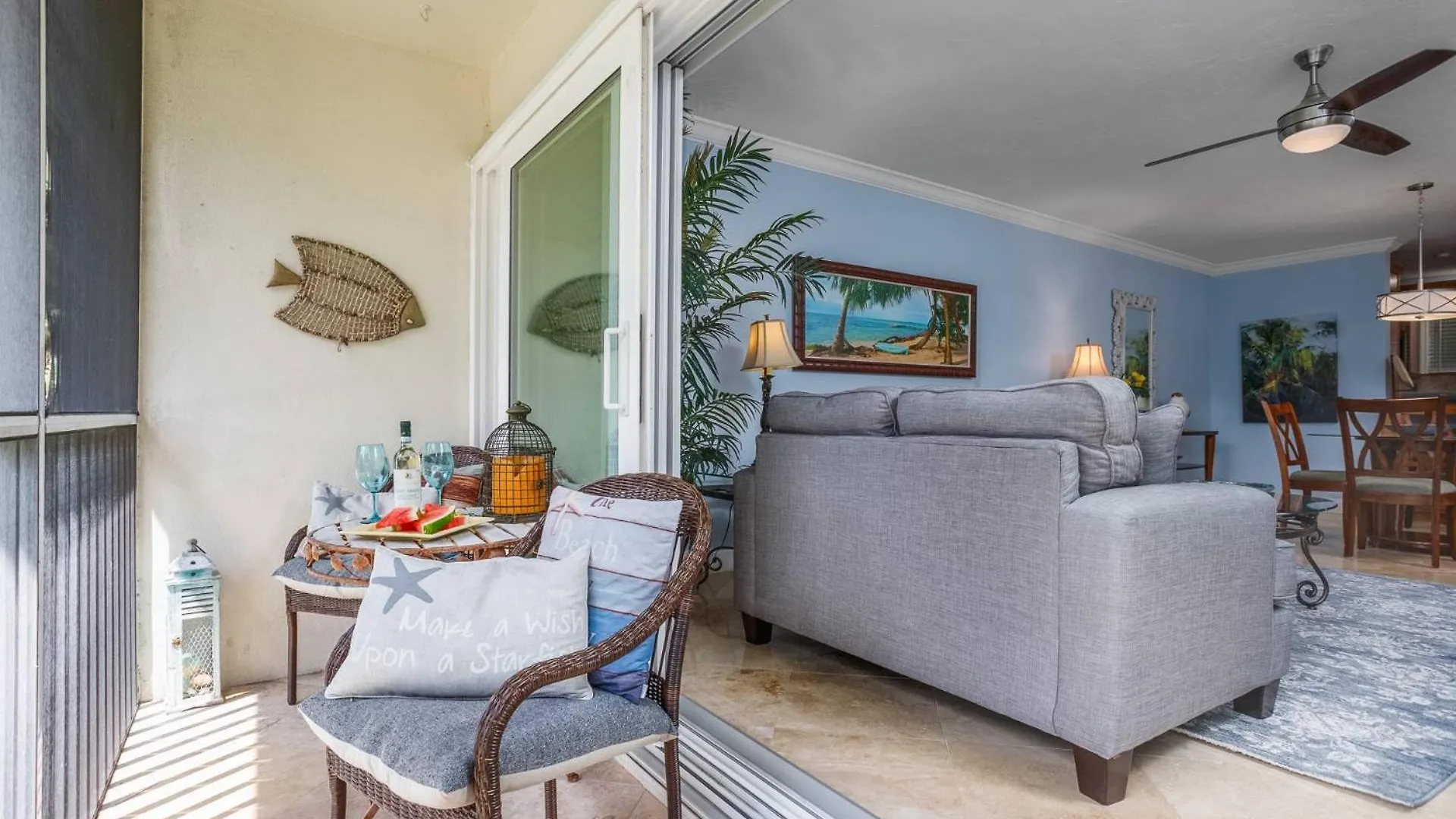 Kingston Arms, 2nd Floor, Walk To Holiday home Sarasota