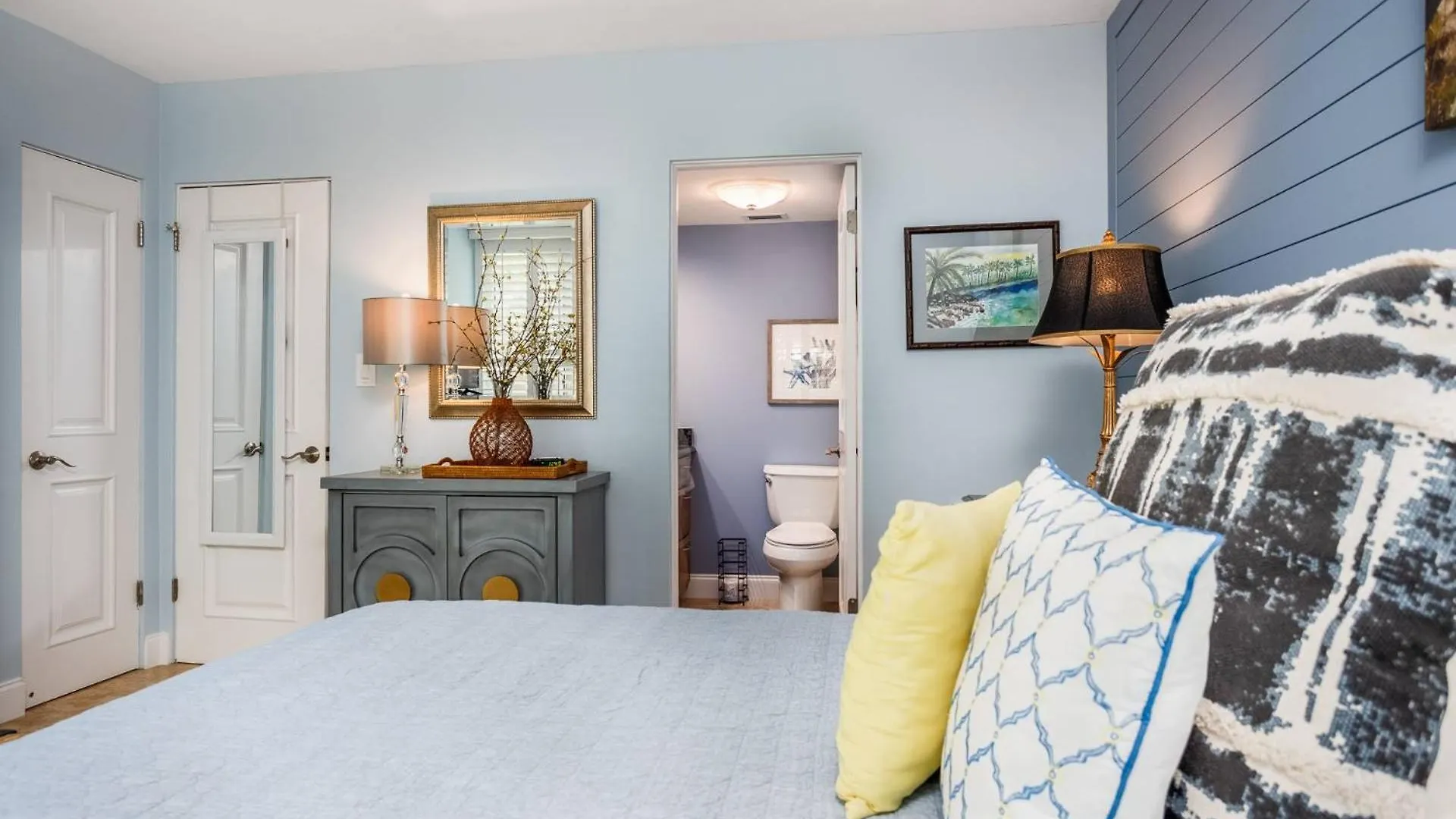 Kingston Arms, 2nd Floor, Walk To Holiday home Sarasota