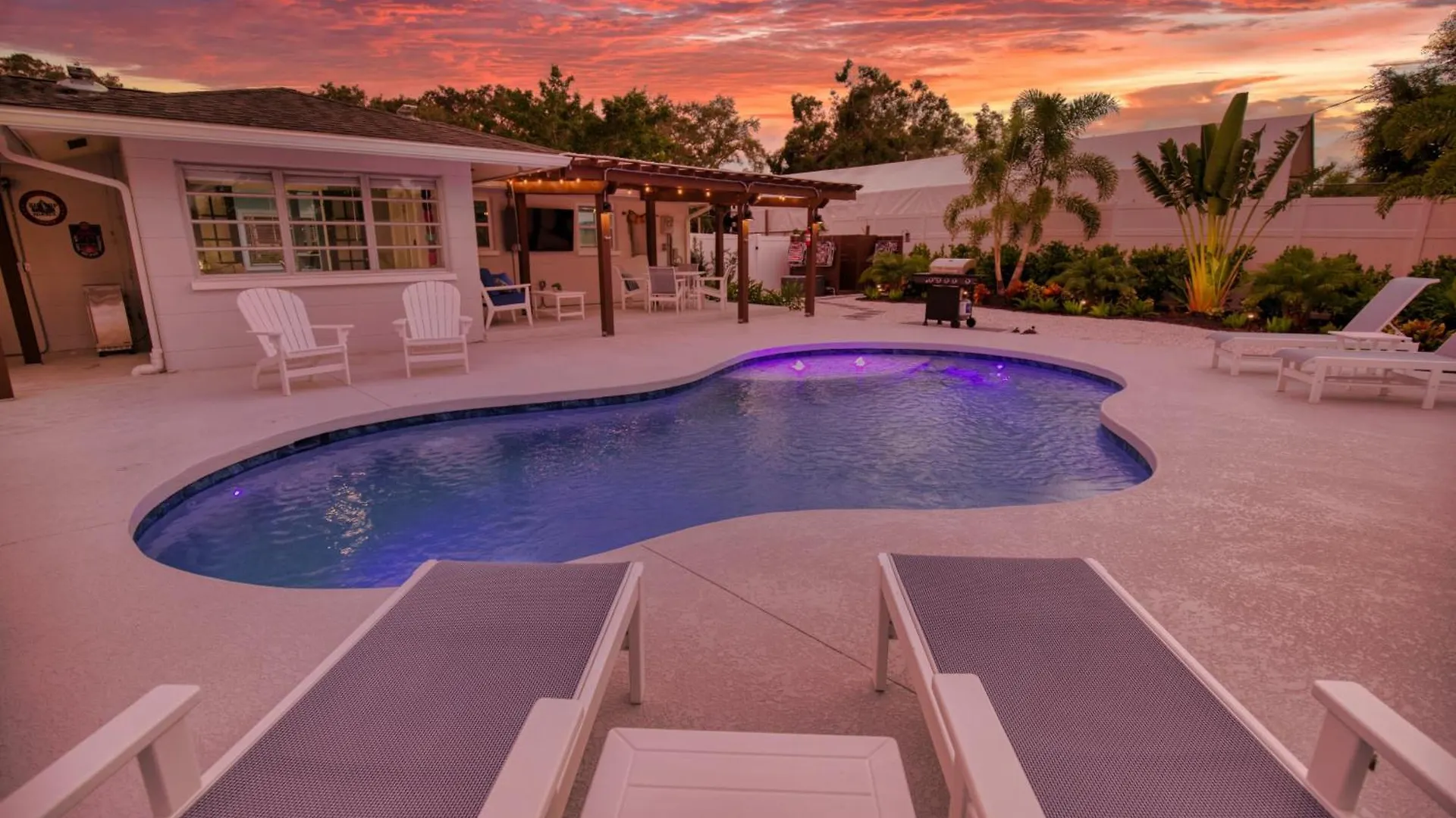 Tropical Oasis, Heated Pool, Hot Tub, Near Siesta Key