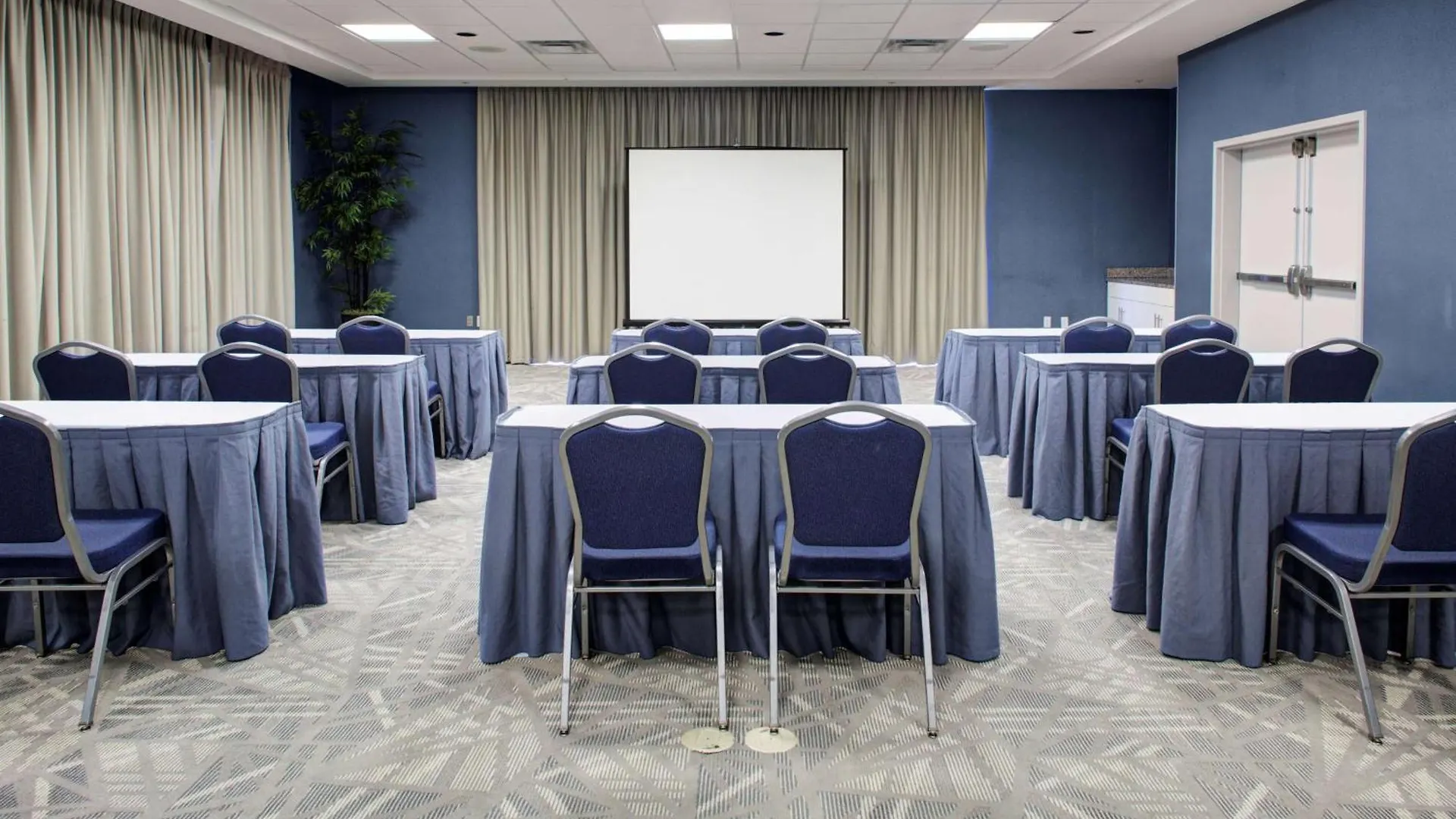 Hotel Hampton & / Bradenton - Airport Sarasota