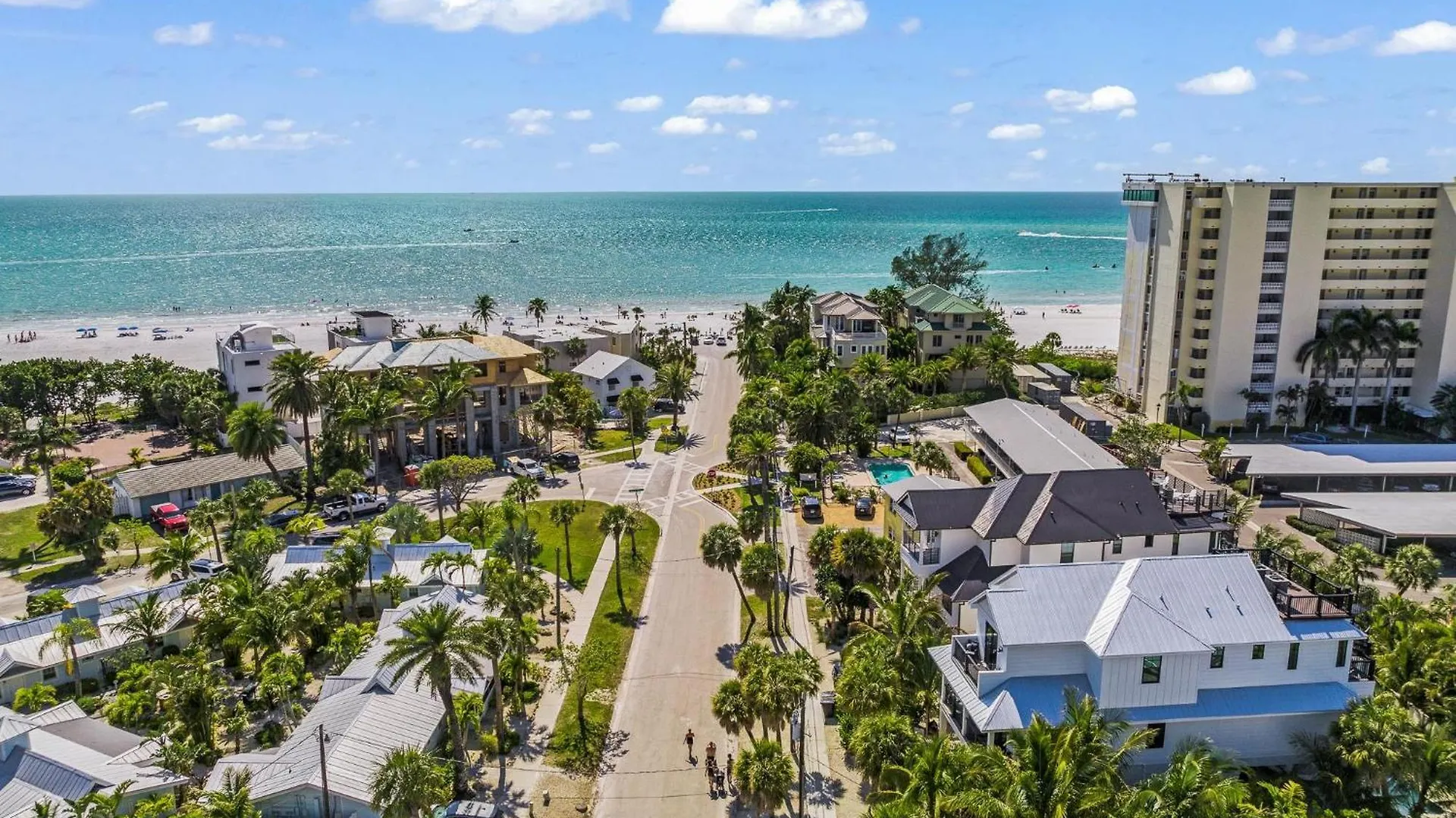 Seashell Esta * Sarasota