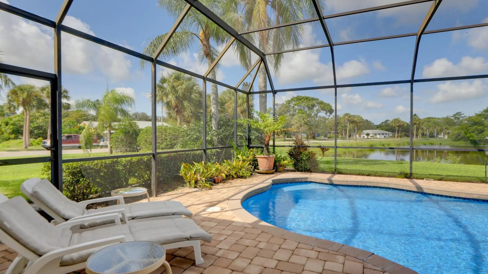 Lanai, And Sunset Views In Holiday home *