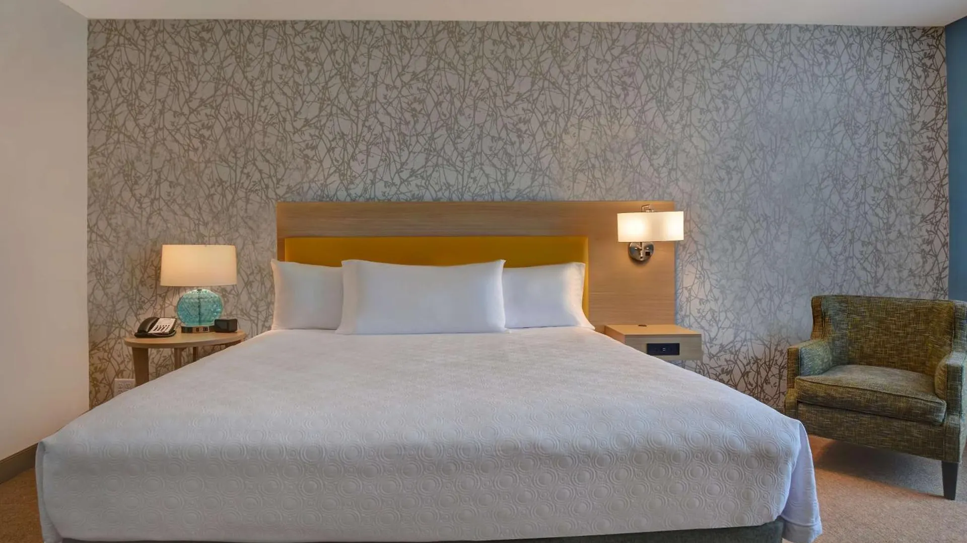 Hotel Home2 By Hilton, I-75 Bee Ridge, Fl 3*