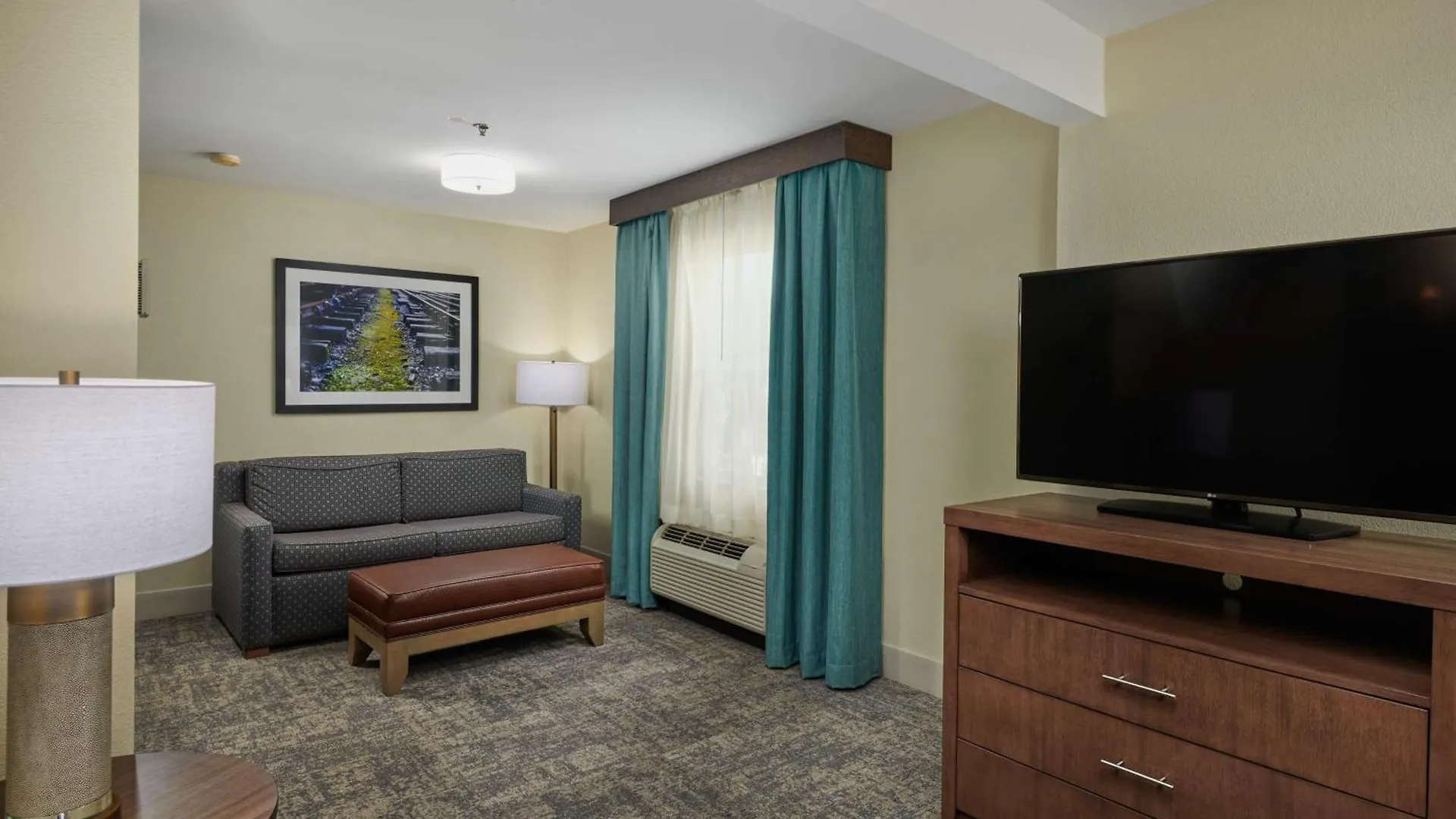 Hotel Homewood By Hilton Sarasota