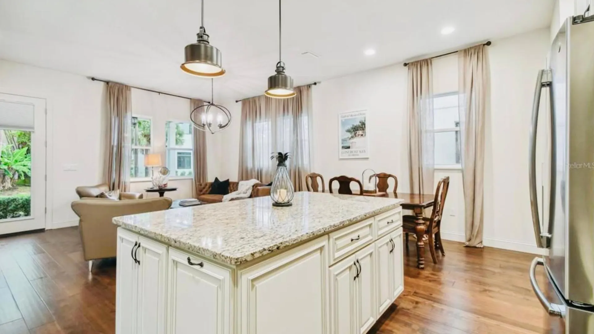Downtown Pet-friendly @ The Park Home-635 Sarasota