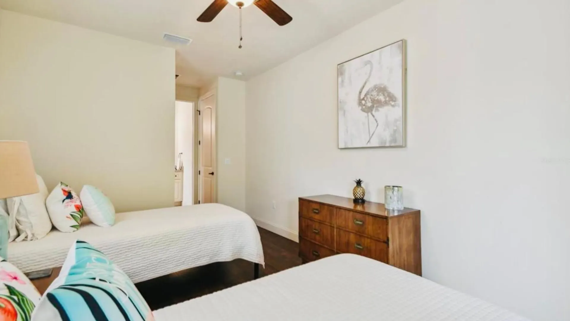Downtown Pet-friendly @ The Park Home-635 Sarasota