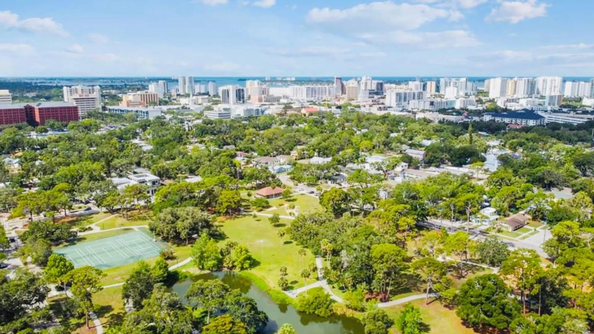 Downtown Pet-friendly @ The Park Home-635 * Sarasota