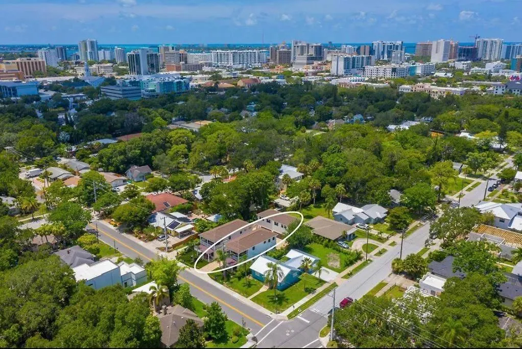 Downtown Pet-friendly @ The Park Home-635 * Sarasota