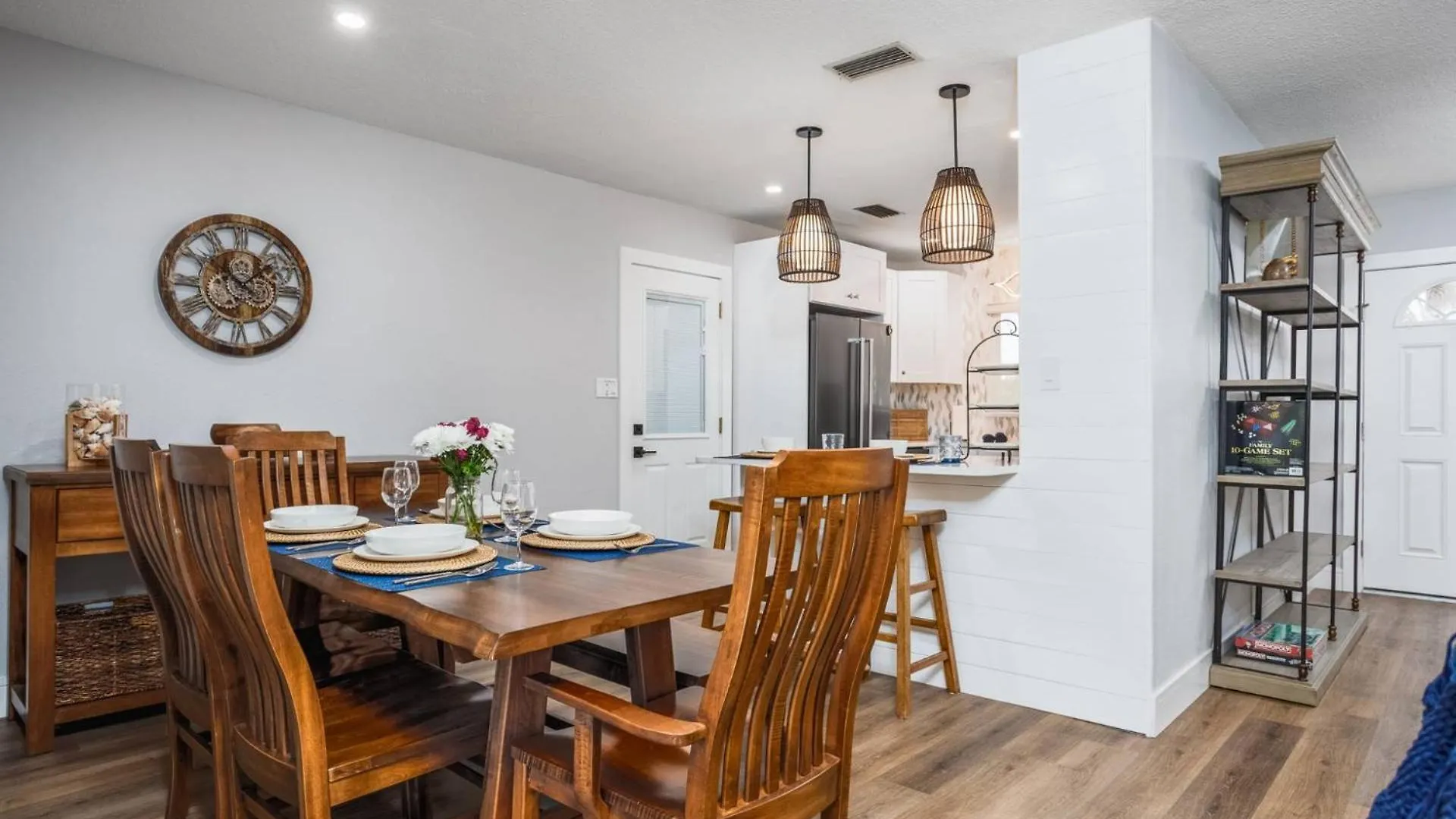 Private 2 Miles From Siesta Key Holiday home *