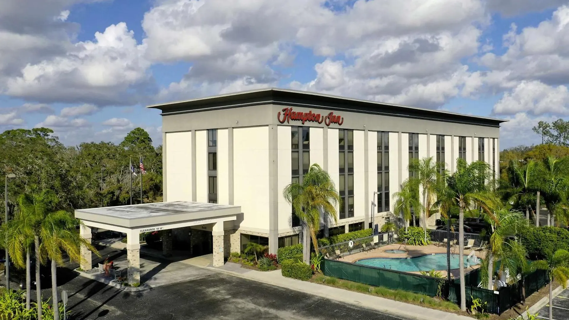 Hampton I-75 Bee Ridge Hotell 3*