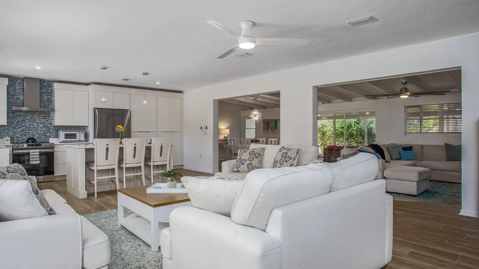 Holiday home Gorgeous Grove Contemporary Sarasota