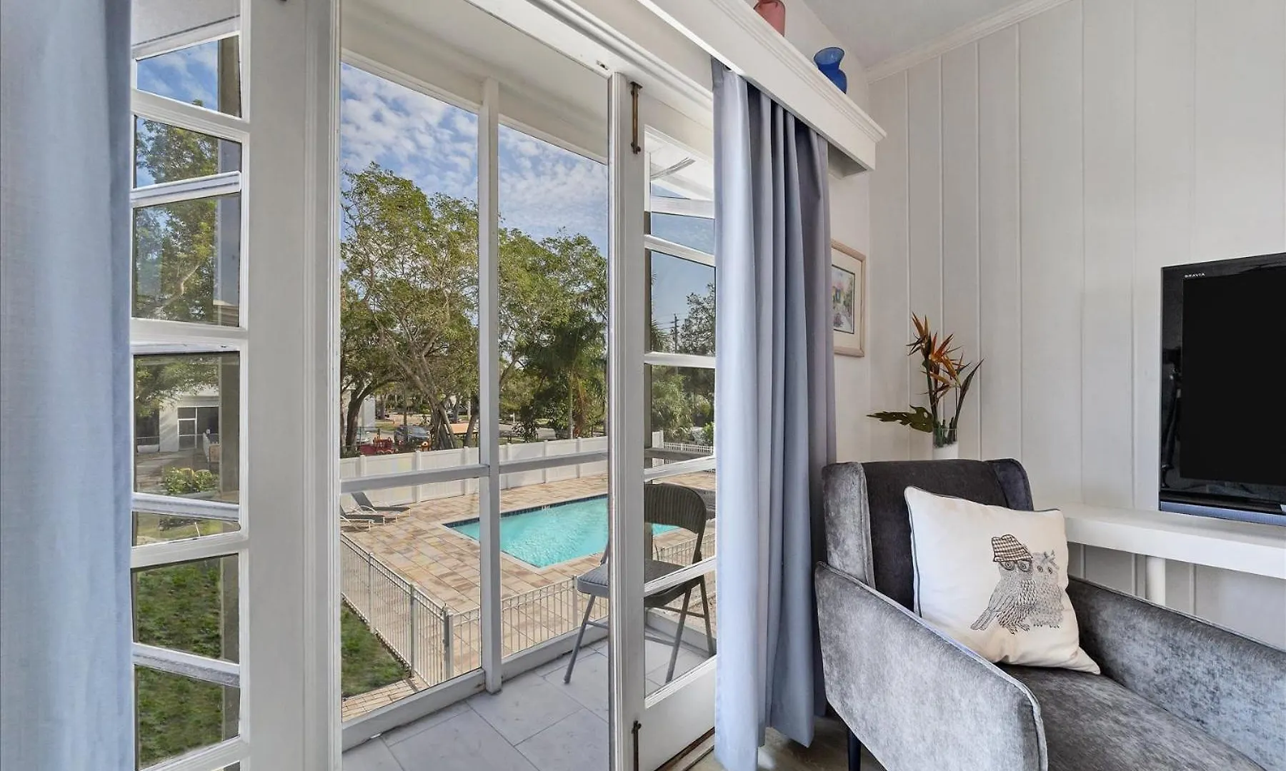Southside Village Apartment Sarasota