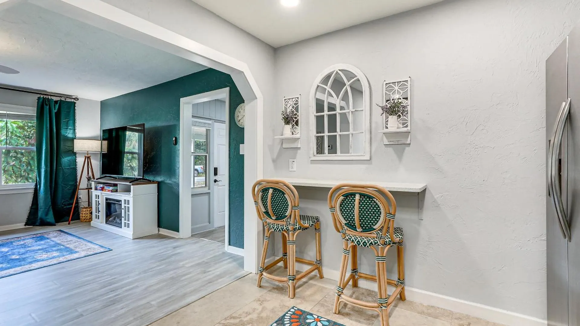 Idyllic With Yard 2 Mi To Beach! Holiday home Sarasota
