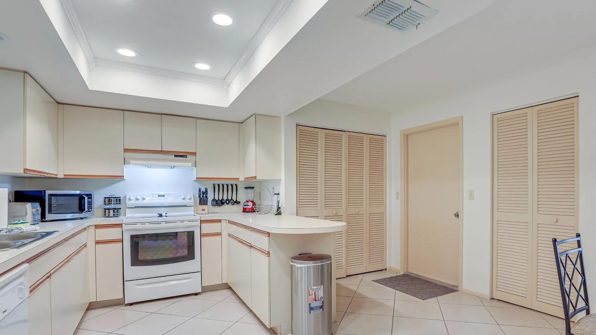 Villa Lanai And Community Pool Access Oasis! *