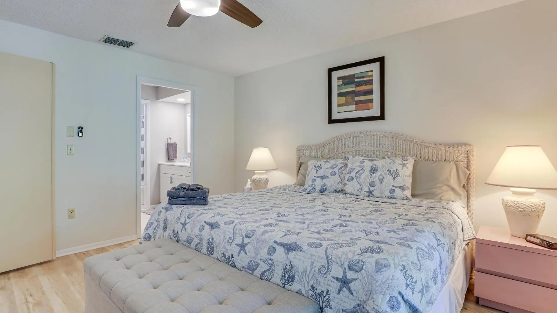 Lanai And Community Pool Access Oasis! Sarasota