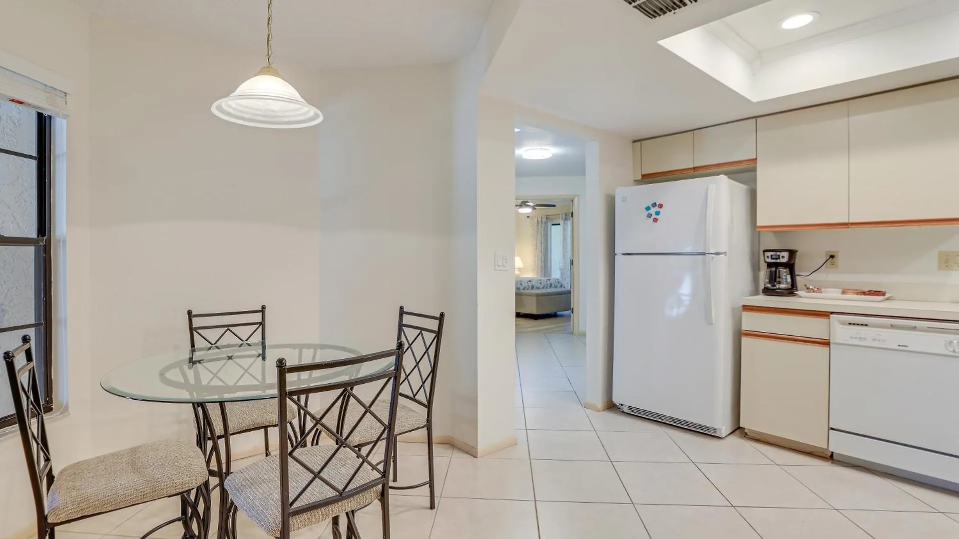 Villa Lanai And Community Pool Access Oasis!