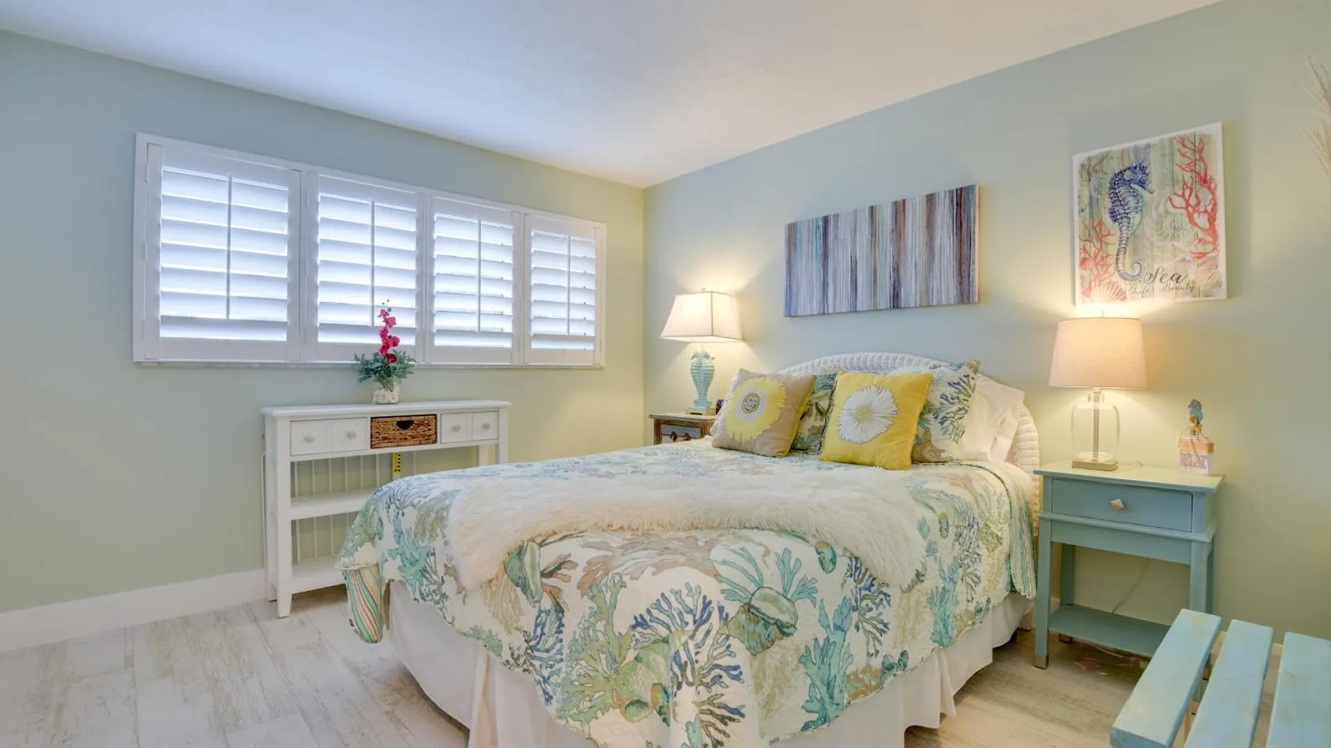 Siesta Key With Heated Pool Less Than 1 Mi To Sarasota