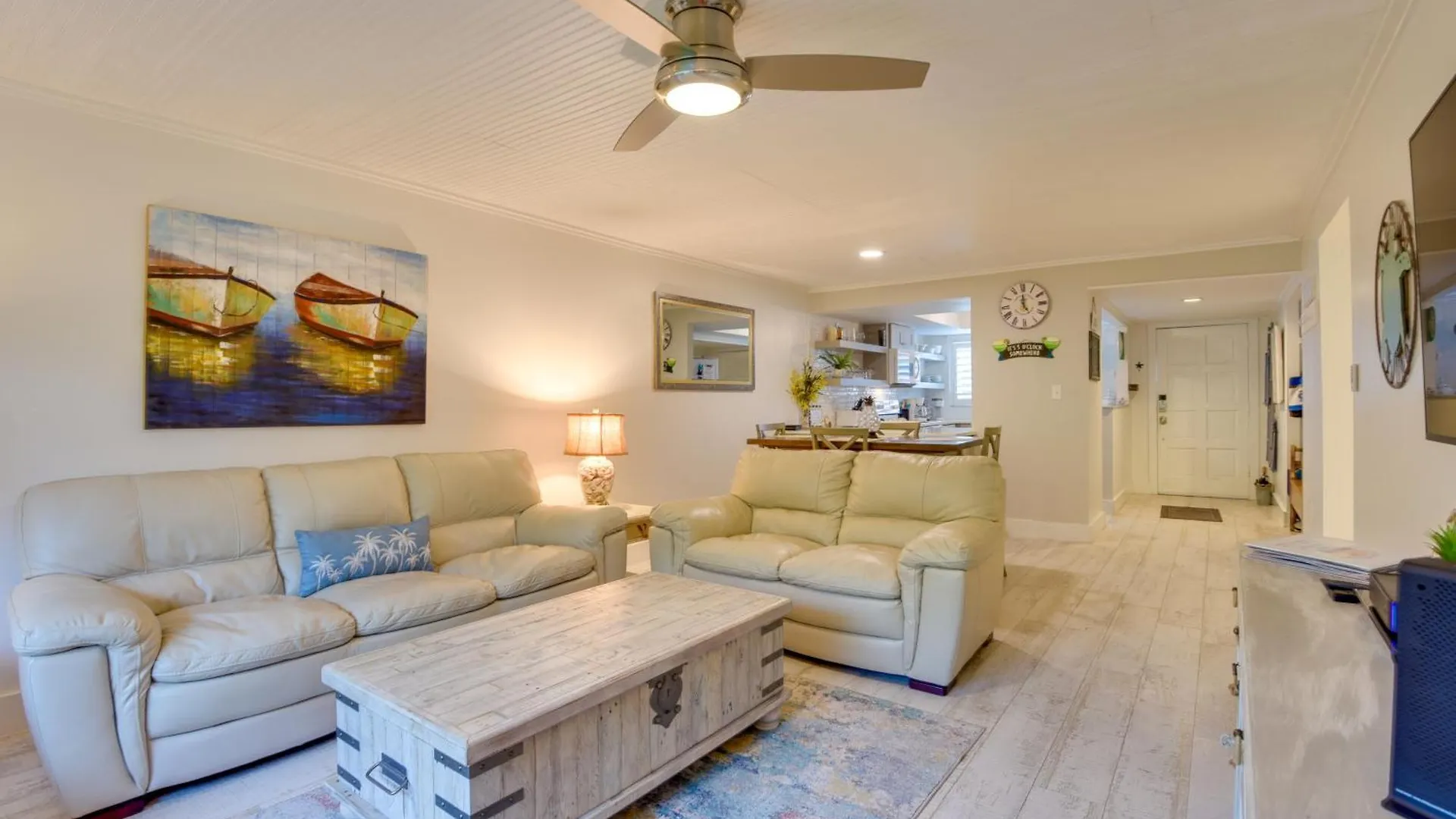 Apartment Siesta Key With Heated Pool Less Than 1 Mi To Sarasota