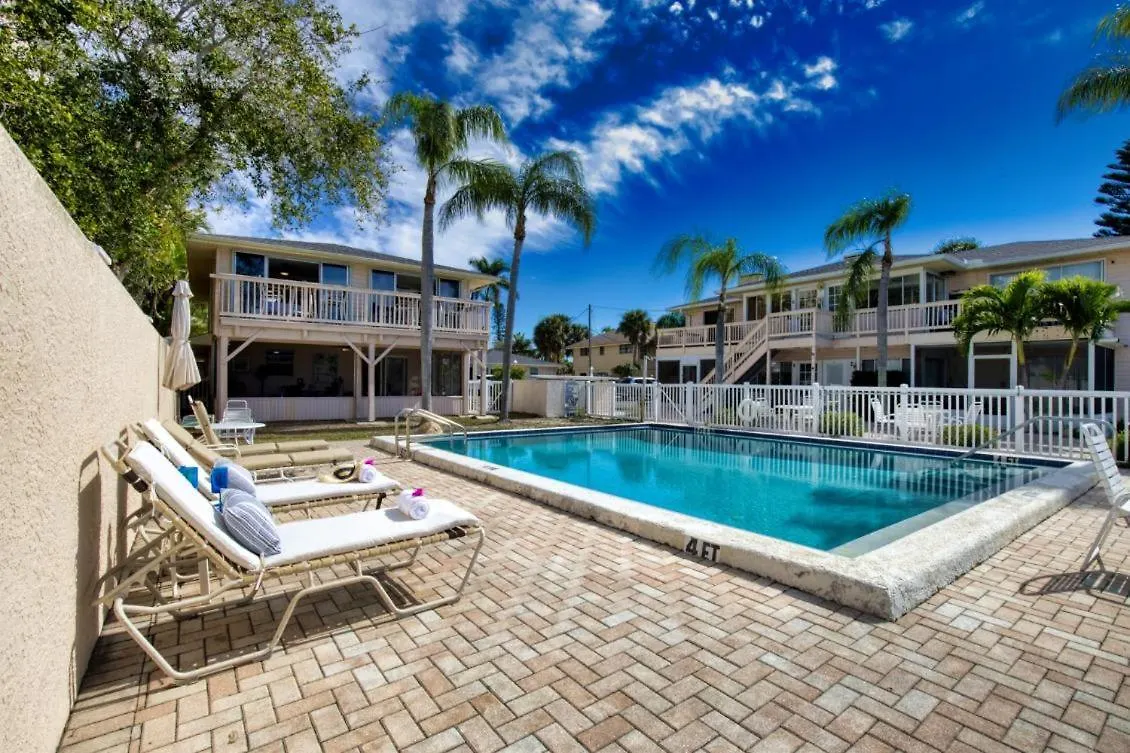 Bayside Escape-condo W Dock Pool And Near Sarasota