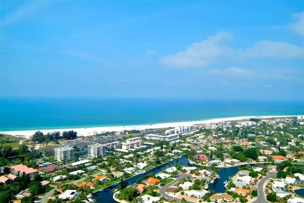 Holiday home Updated Pool Home, Near Siesta Key *