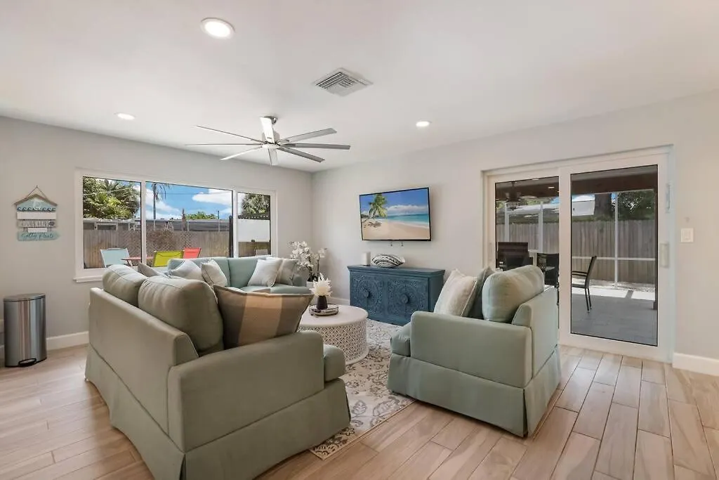 Holiday home Updated Pool Home, Near Siesta Key *