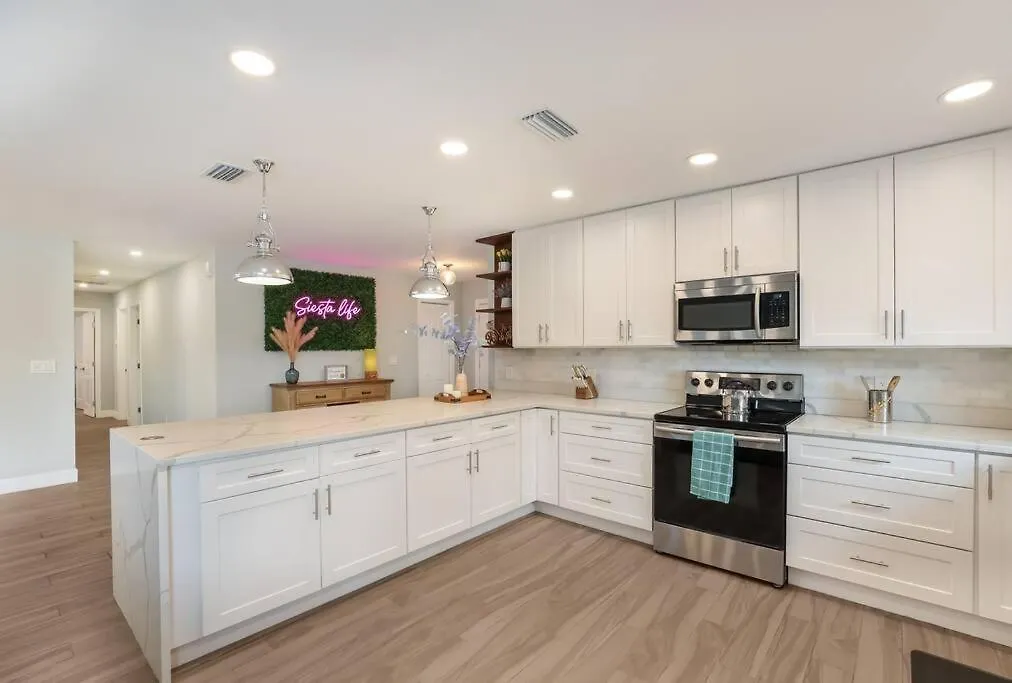 Holiday home Updated Pool Home, Near Siesta Key Sarasota