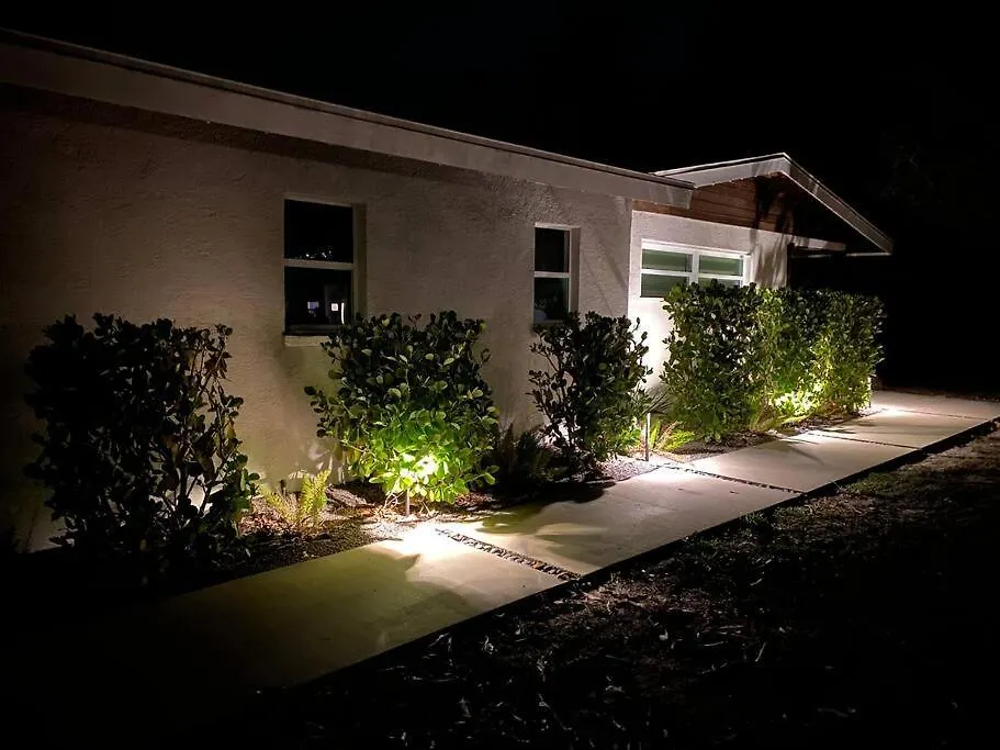 Updated Pool Home, Near Siesta Key Holiday home