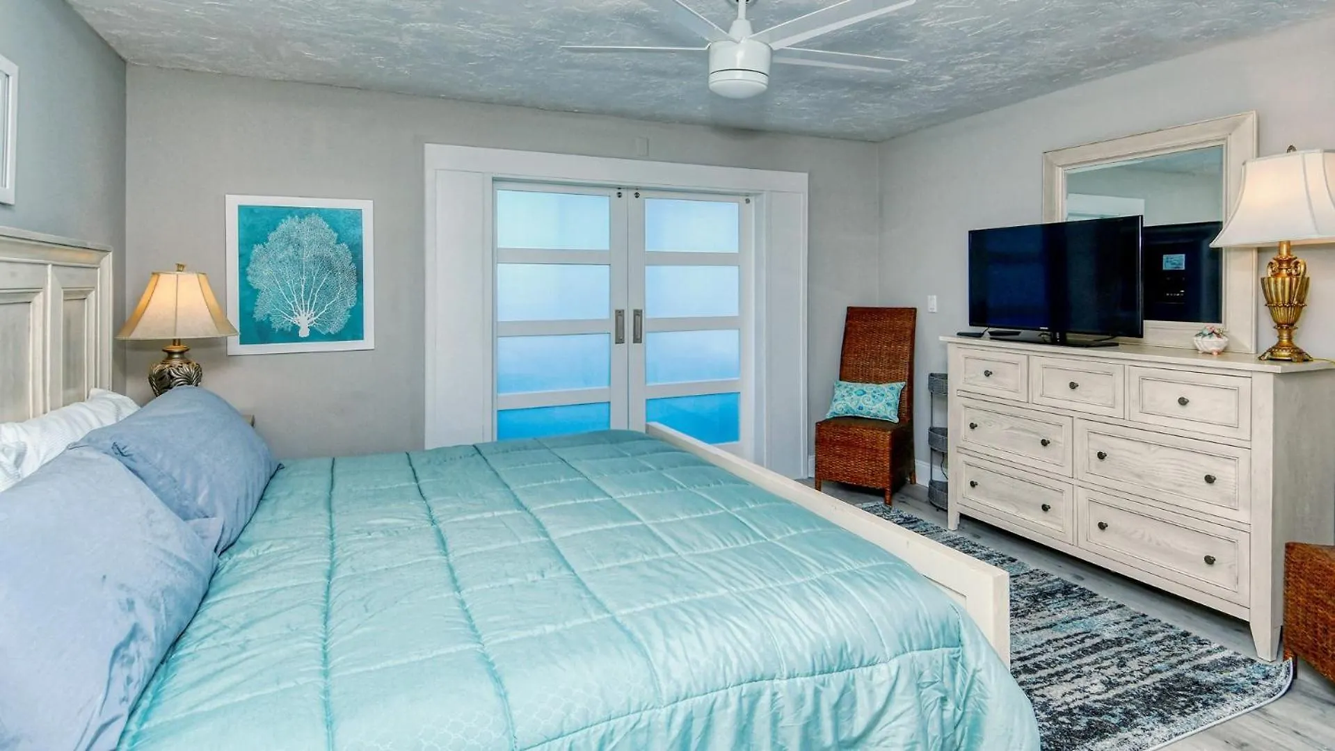 1255-305 Picturesque Garden Views * Sarasota
