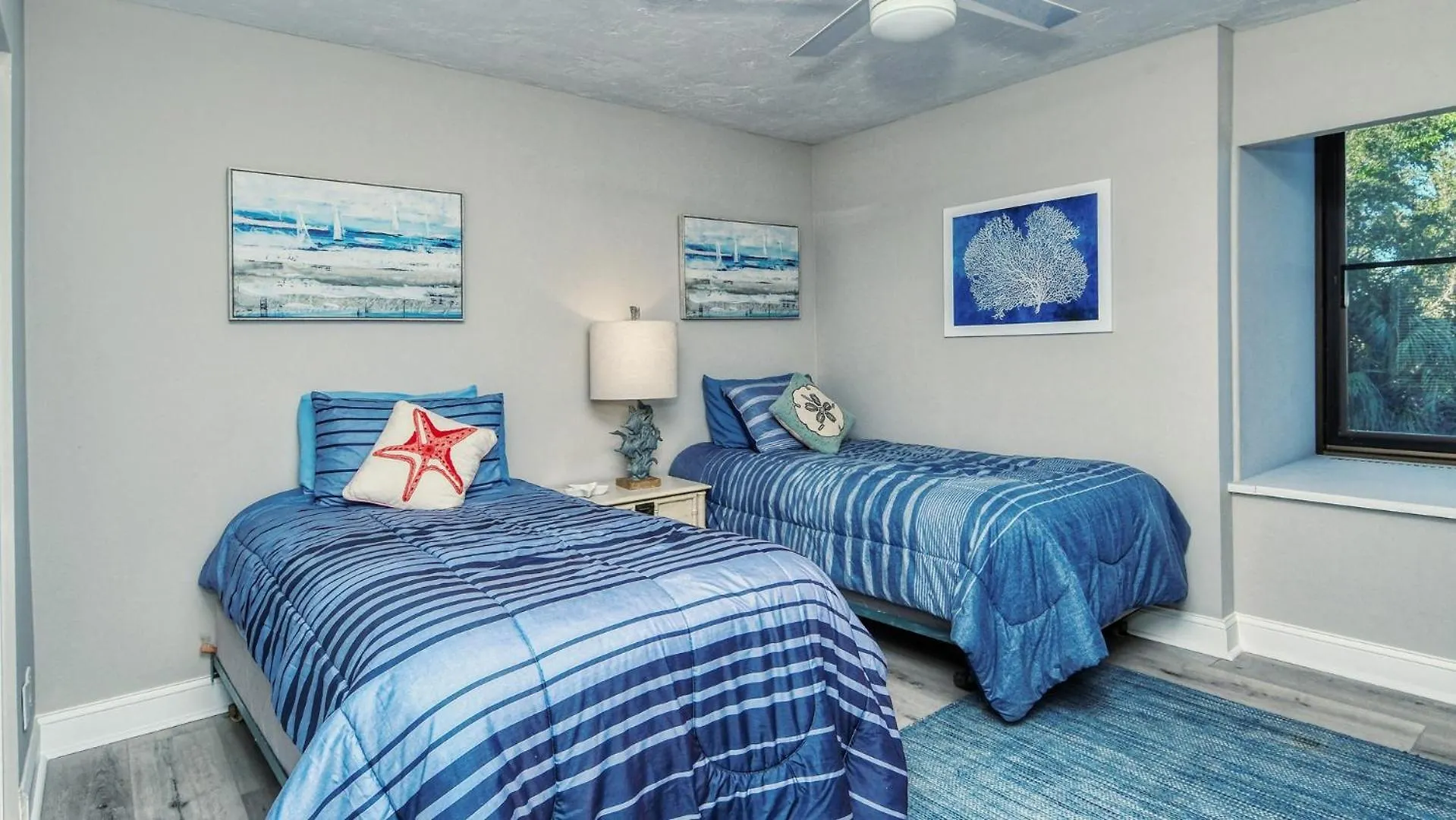 1255-305 Picturesque Garden Views Holiday home Sarasota