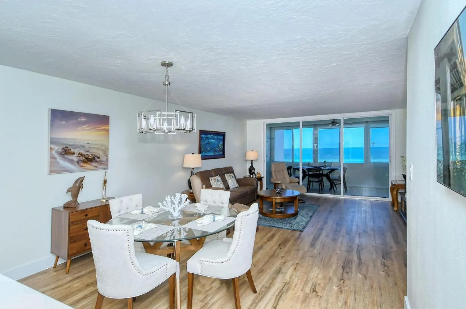 1055-503 Seaside High Rise Haven *