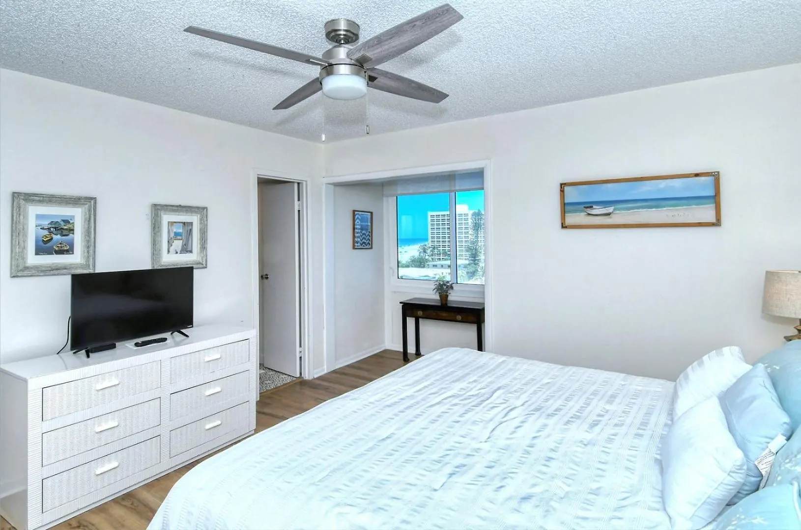 1055-503 Seaside High Rise Haven Holiday home