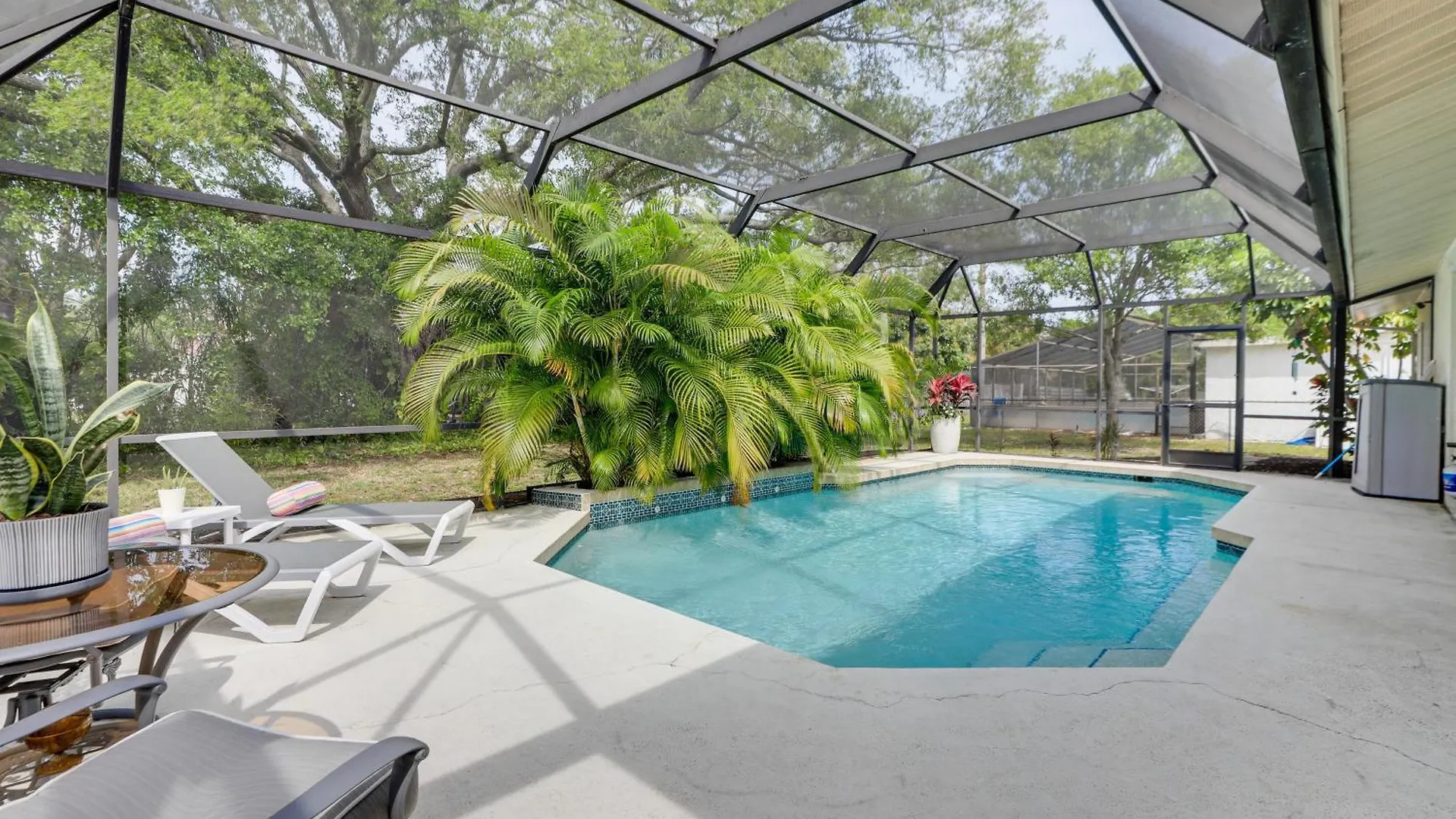 Holiday home With Private Pool About 10 Mi To Beach! Sarasota