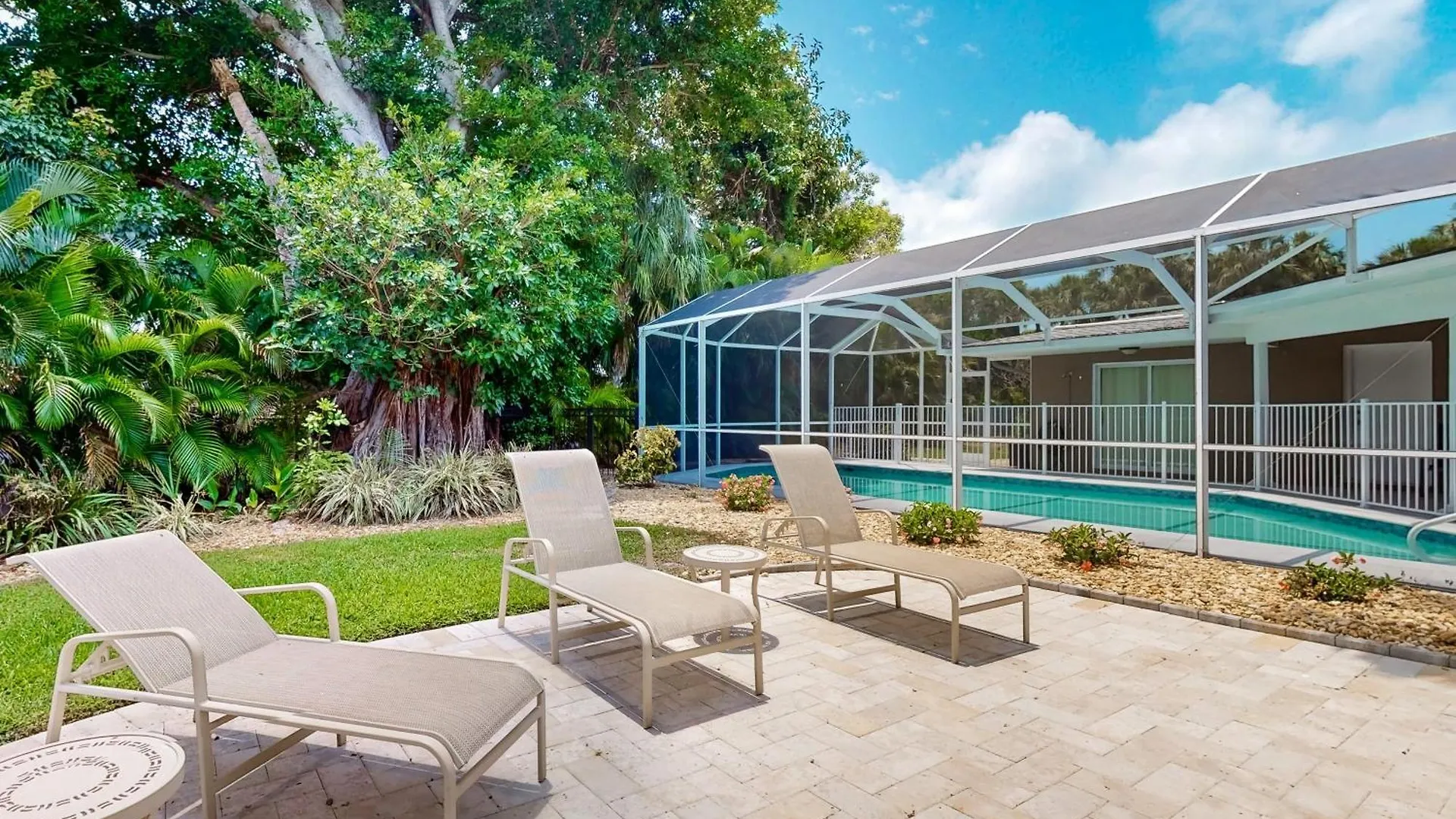 Only Live Once Holiday home Sarasota