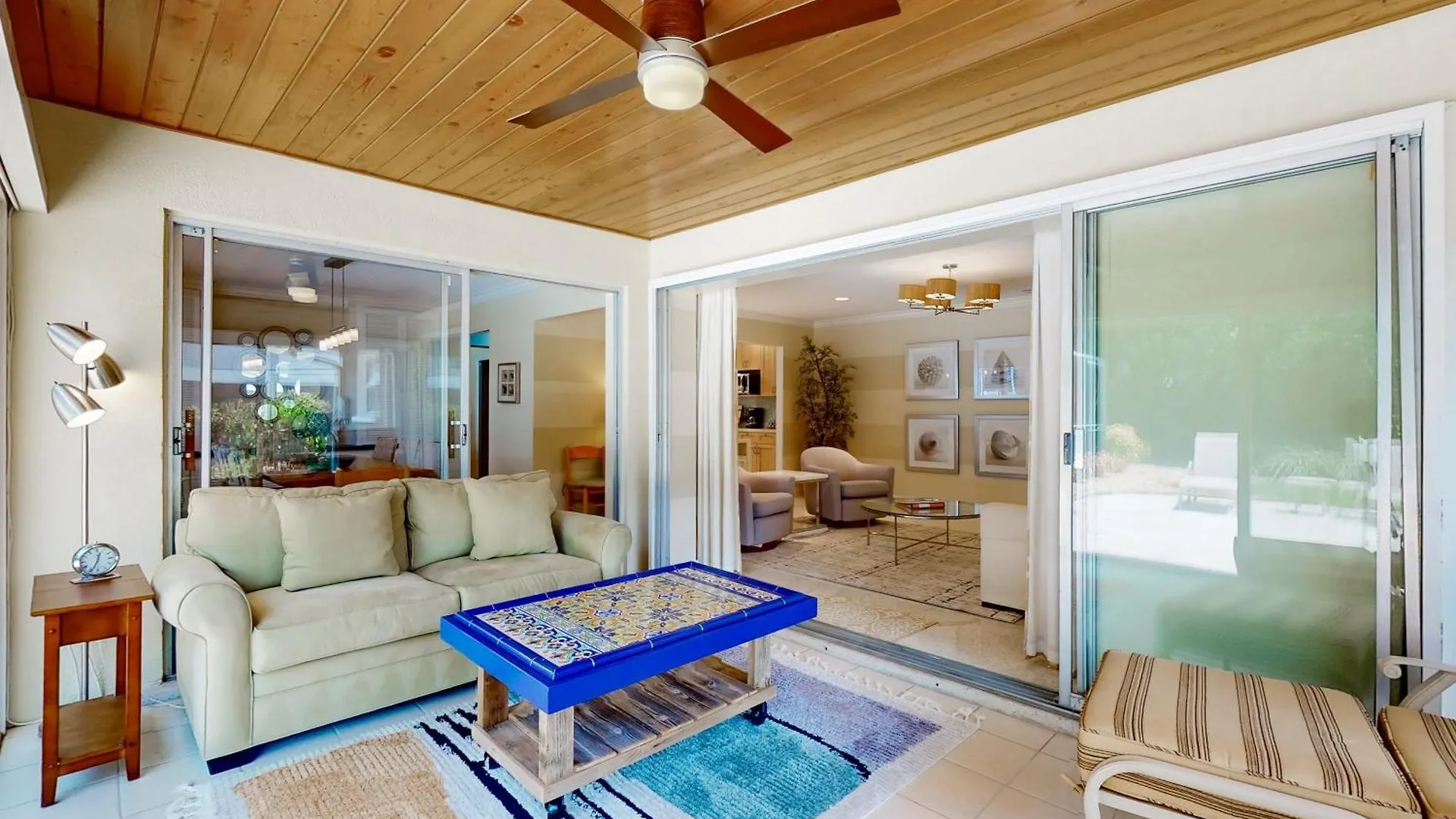 Holiday home Only Live Once *