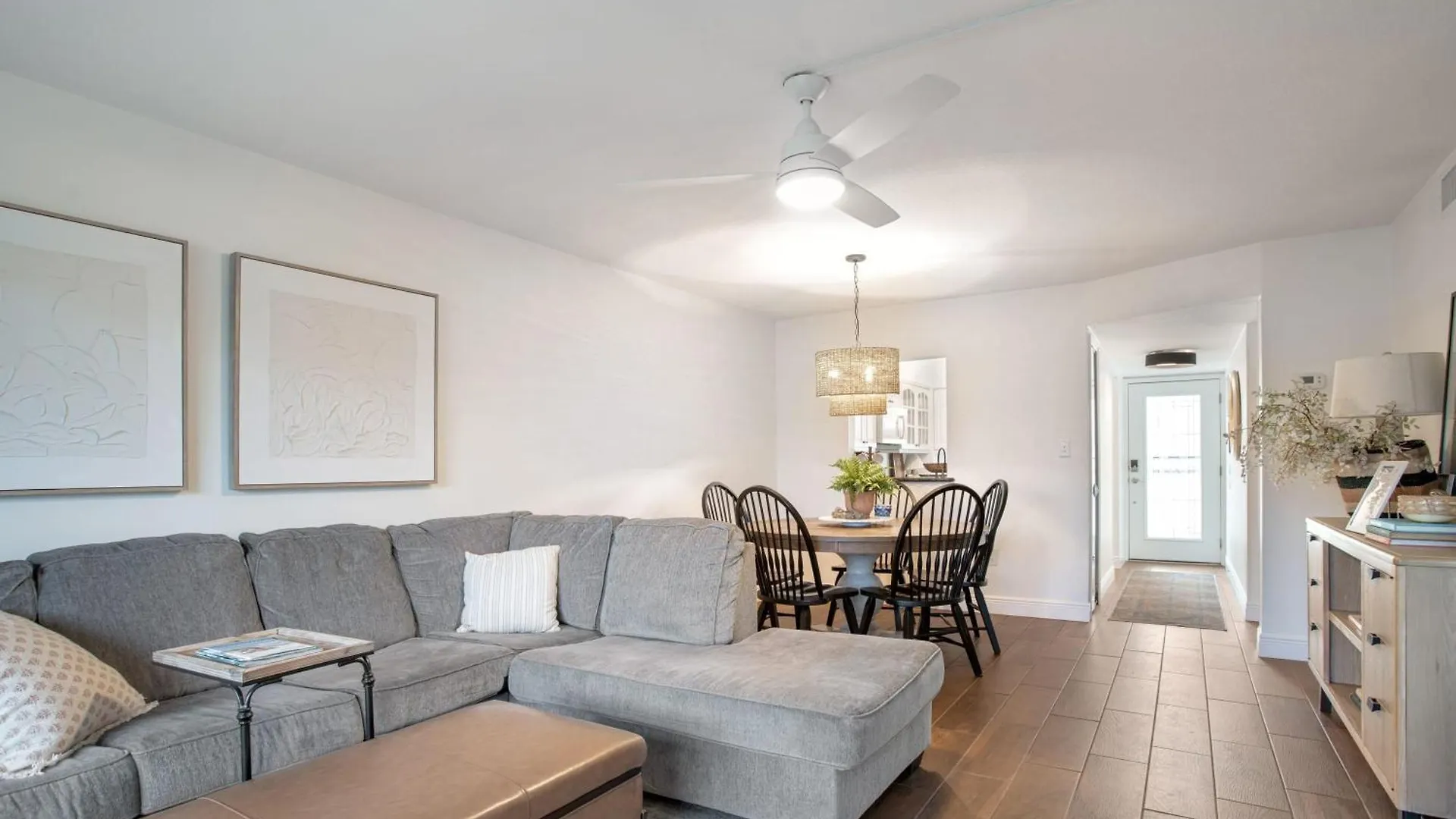 Coastal Paradise Steps To Crescent Sarasota