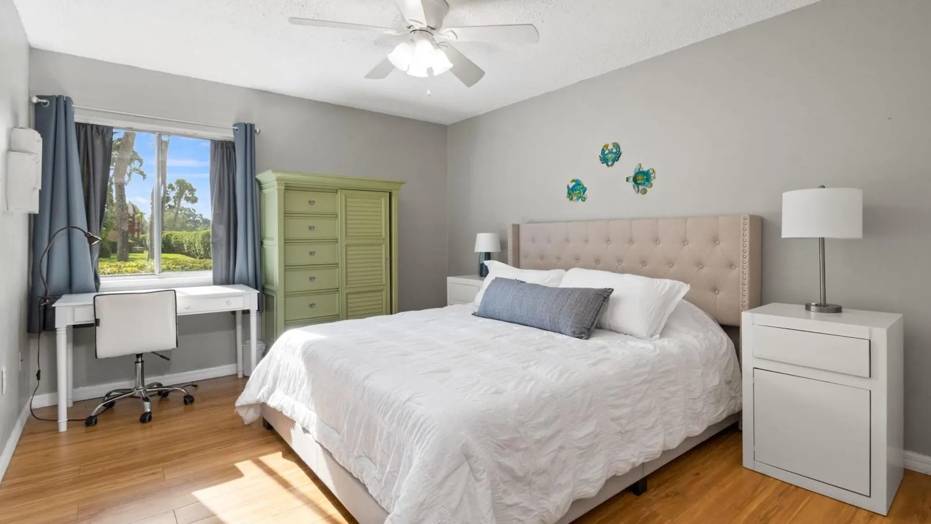 Holiday home Lovely 3 Bedroom First Floor On Golf Course Sarasota