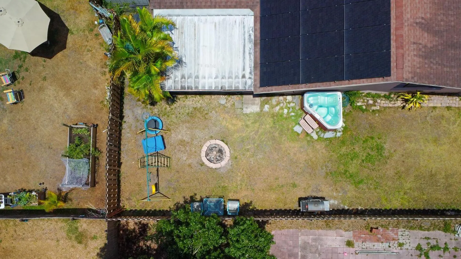 11 Sleeps, 3bd/2bth House, Hot Tub, Free Parking Sarasota