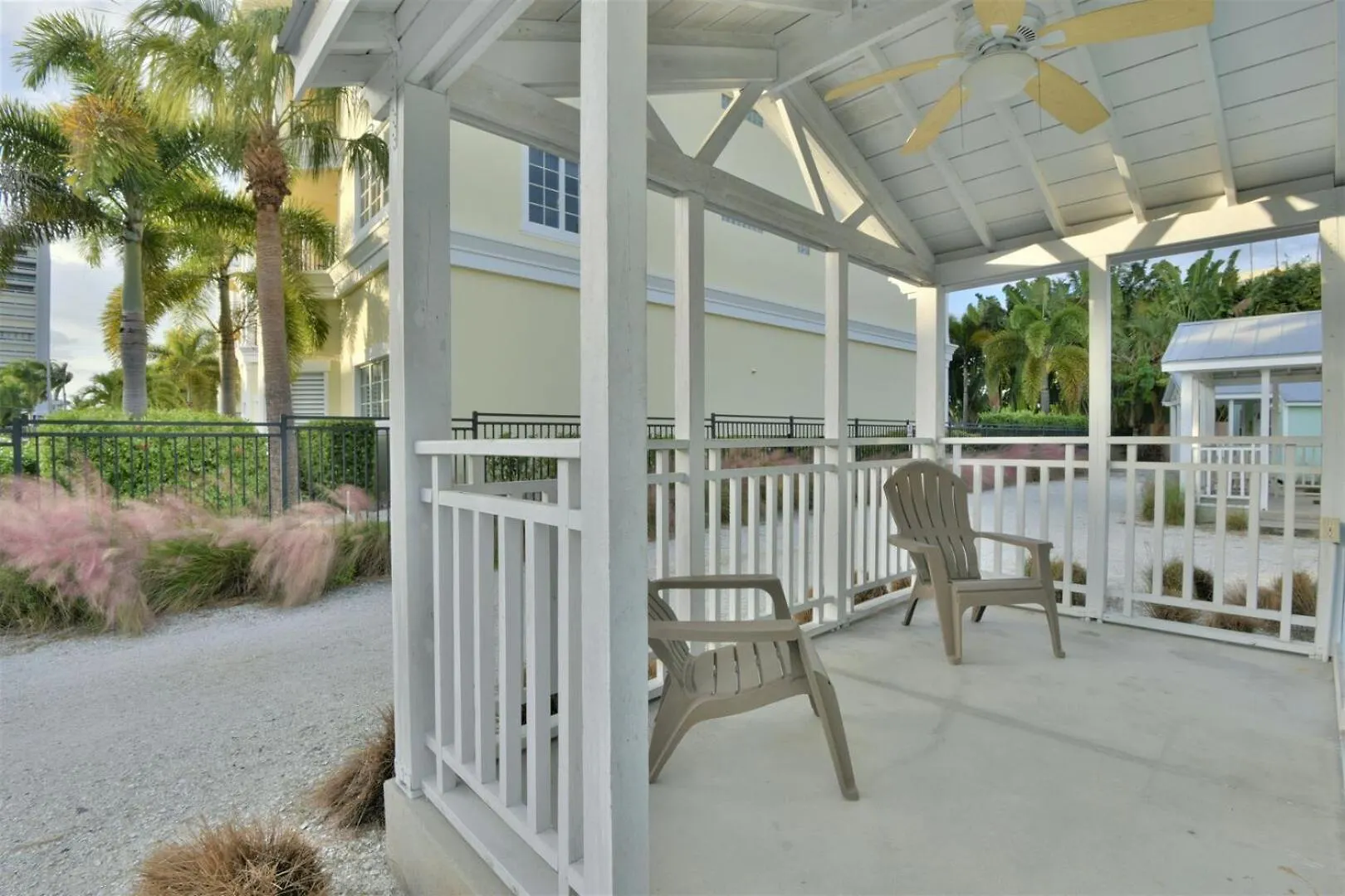 Charming Beach Steps To Siesta Beach And Village Shops And Restaurants * Sarasota